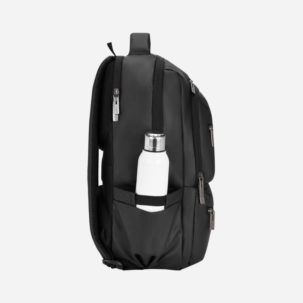 Safari Form Plus 1 32L Black Laptop Backpack with Easy Access Pockets